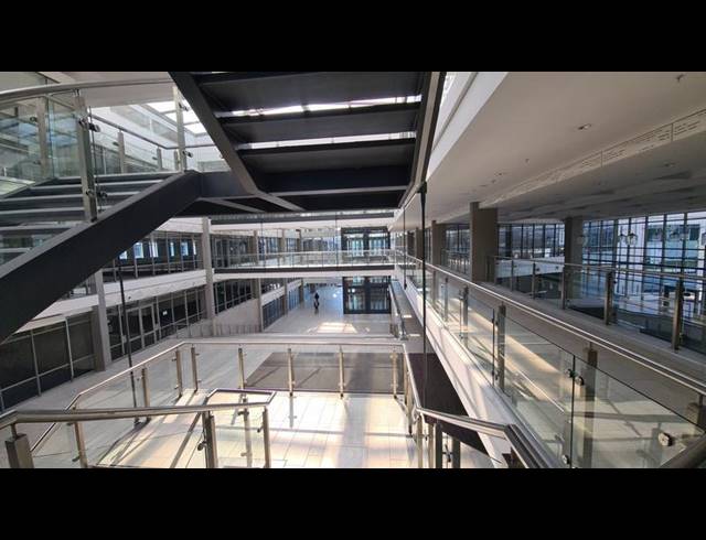 BUSINESS PROPERTY TO RENT IN WATERFALL